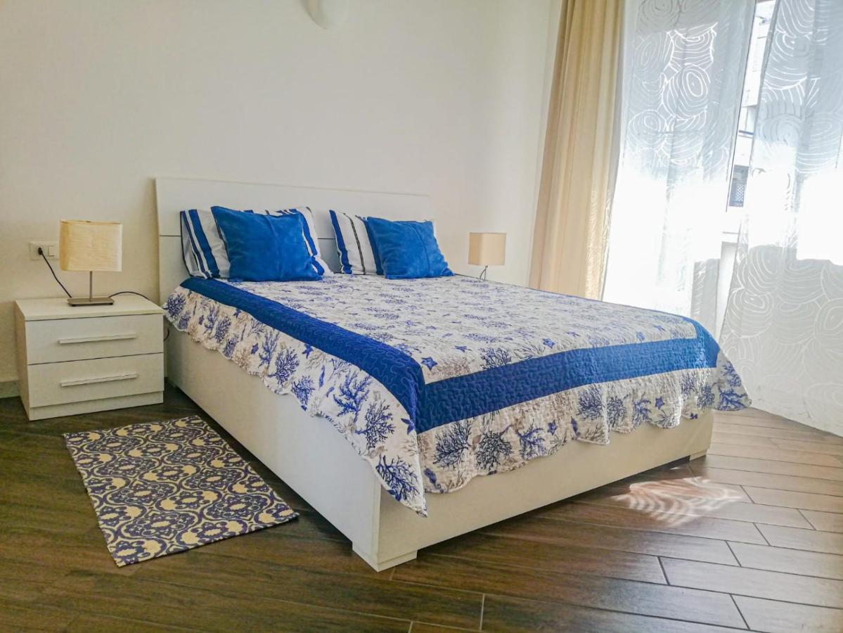 Appartamento Azzurro Mare Сестрі-Леванте Екстер'єр фото